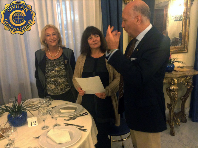 Il Past president Franca Itri, la Manager del Civitan European Office Mrs Monika Dillschneider ed il Presidente Gianni Rossi