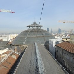 La passerella sul tetto della Galleria Vittorio Emanuele 