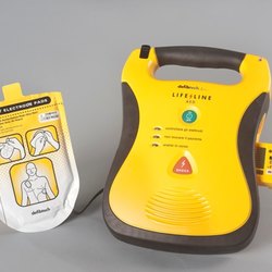 Un defibrillatore semi-automatico 