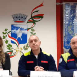 Elisa Roberta Baeli, Paolo Bianchi, Gianni Fabiano rispettivamente Assessore alla sanità, Sindaco e Vicesindaco 
