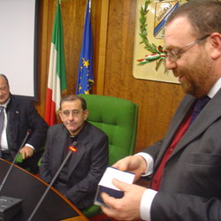 Da sinistra Luciano Buonocore, Mons. Mario Delpini ora Arcivescovo di Milano e Antonio Falletta 