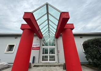 L'Ingresso della Piscina comunale di Via Parri