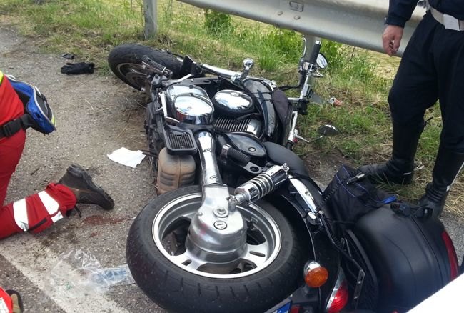 Una moto incidentata