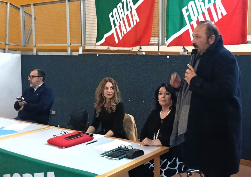 Il Sindaco Andrea Coden porta i saluti Istituzionali