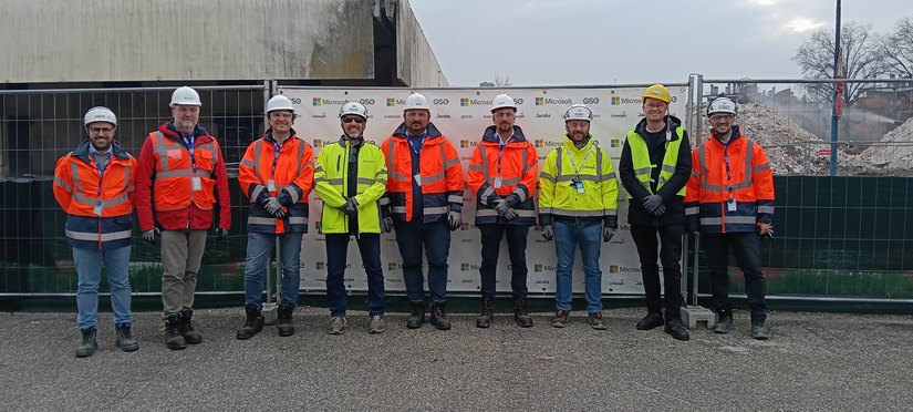 Il sindaco Coden, l'assessoreAmenta, Paolo Lago (Bovi di San Bovio) con i tecnici del cantiere
