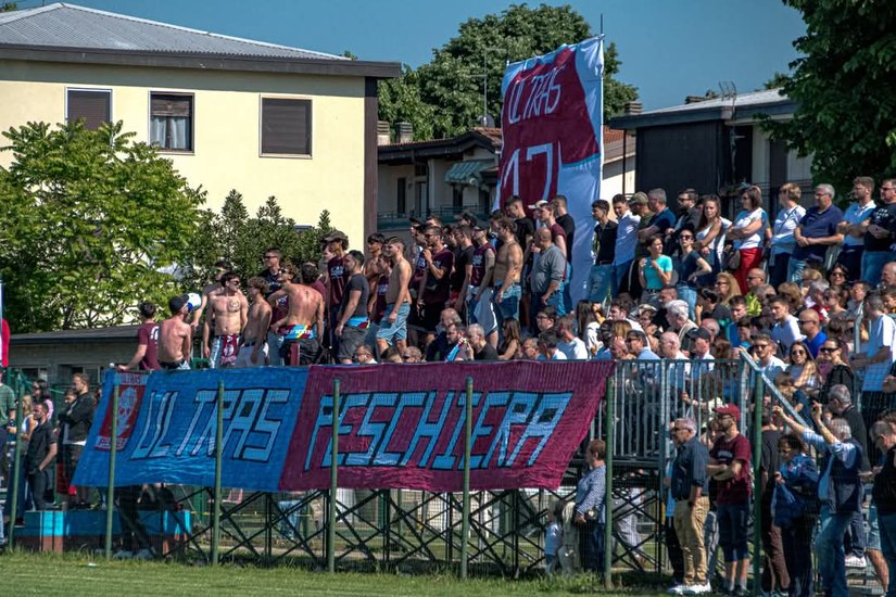 I tifosi della Pro Peschiera Borromeo