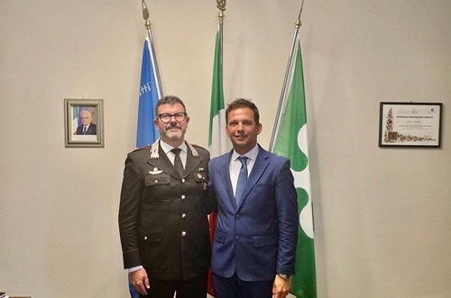 Il sindaco Segala con il Tenente Leone