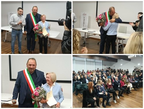 L'abbraccio dell'intera comunità a