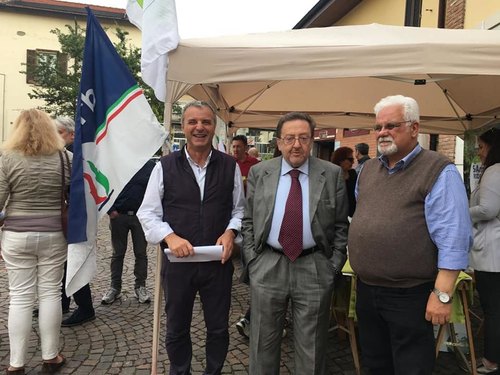 Fratelli d'Italia, da sinistra Antonio Florio, Riccardo De Coraro e Pietro Ferrari