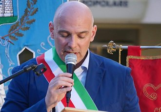Il sindaco Angelo Madonini