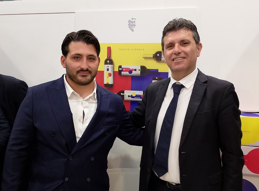 Luca Pirina di Tenute Vignola con Gian Franco Satta Assessore dell'Agricoltura della Sardegna