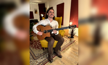 Il chitarrista Davide Galileo Parisi