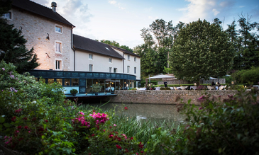 Il Moulin de Martorey, il ristorante di Cédric Burtin a Saint-Rémy