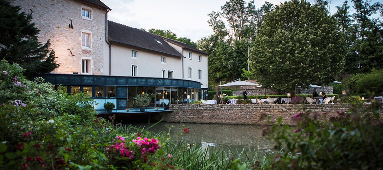 Il Moulin de Martorey, il ristorante di Cédric Burtin a Saint-Rémy