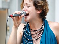 19° Poestate Lugano 2015 - 4a serata  LUGANO, 06.06.2015 - Raissa Aviles. Poestate Lugano 2015 - 19° edizione: 4a serata nel Patio del Municipio Piazza Riforma, Lugano. Poestate e un festival di poesia e laboratorio culturale.  copyright by poestate 2015  & www.steineggerpix.com / photo by remy steinegger ++  NO RESALE  ++