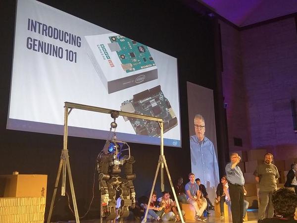Josh Walden (Intel) e Massio Banzi presentano Genuino 101