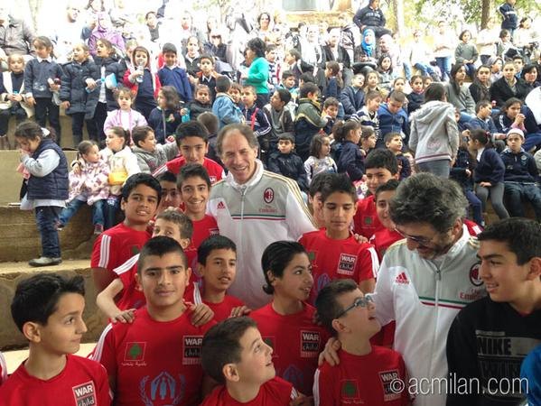 Franco Baresi in Libano incontra i bambini siriani 