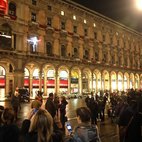 La finestra in Piazza Duomo dalla quale ogni sera si diffonde la musica di alcuni artisti