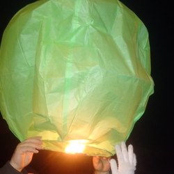Il lancio delle lanterne 