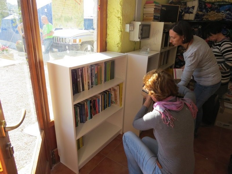 Le librerie e i 130 libri donati dal Comitato per Linate 