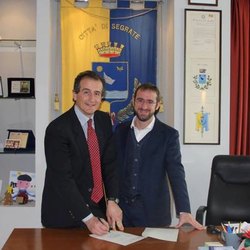 Il nuovo vicesindaco di Segrate, Luca Stanca (a sx), con il primo cittadino Paolo Micheli 
