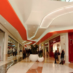 Il centro commerciale Galleria Borromea 