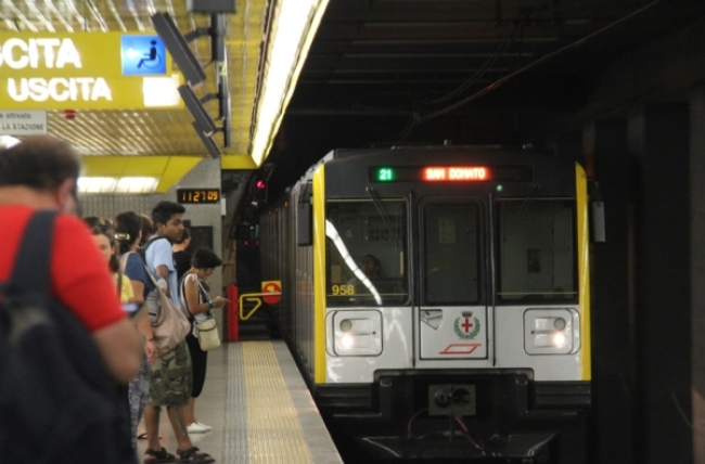 Sedici Anni Di Carcere Per La Borseggiatrice Della Metropolitana ...