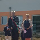 Il sindaco Sassi con l'assessore alle Politiche scolastiche Paola Ferrari