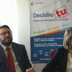 Da sx: il vicesindaco, Saimon Gaiotto, e il sindaco Ivonne Cosciotti 