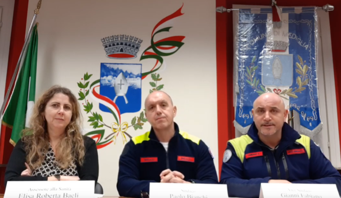 Elisa Roberta Baeli, Paolo Bianchi, Gianni Fabiano rispettivamente Assessore alla sanità, Sindaco e Vicesindaco 