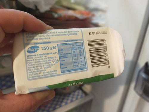 L'etichetta di un panetto di burro 