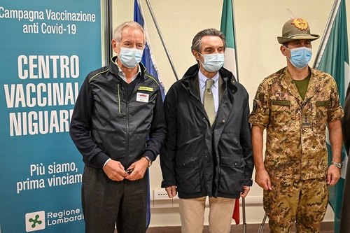 Il Generale Figliuolo con Attilio Fontana e Guido Bertolaso 