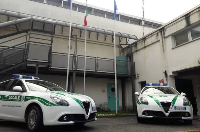 Vende prodotti senza marchio CE: denuncia e 6mila euro di multa per un esercente a San Giuliano Milanese