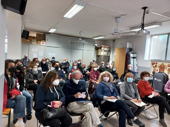 Un momento dell'incontro formativo organizzato dalla Croce Rossa per i volontari 