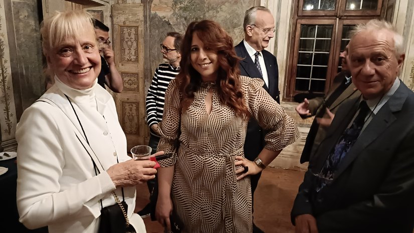 La Contessa Anna Borromeo, con il vicesindaco Stefania Accosa e il professor Sergio Leondi 