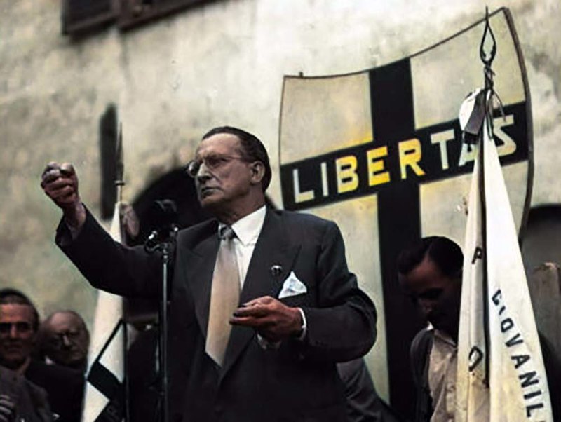 Un comizio di Alcide De Gasperi 