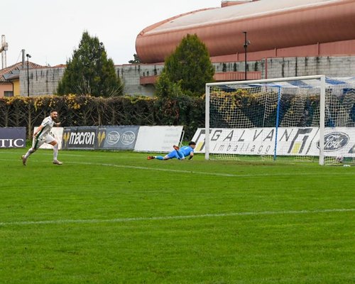 Il gol del Sangiuliano City 