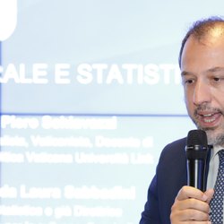 Gianluca Comazzi; 
