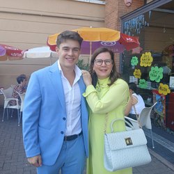 Riccardo Clemente con l' On. Cristina Rossello (Forza Italia) Segretaria Cittadina Milano Grande Città 