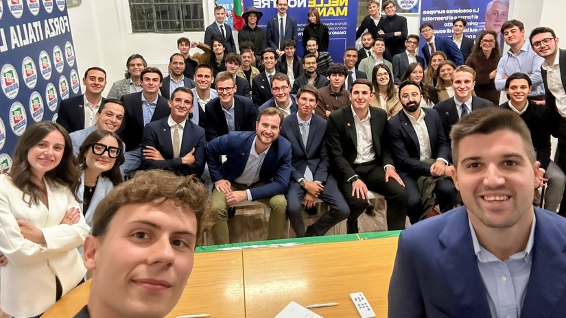 Il gruppo di Forza Italia Giovani di Milano 