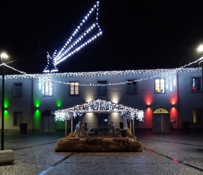 Il presese davanti al Municipio 