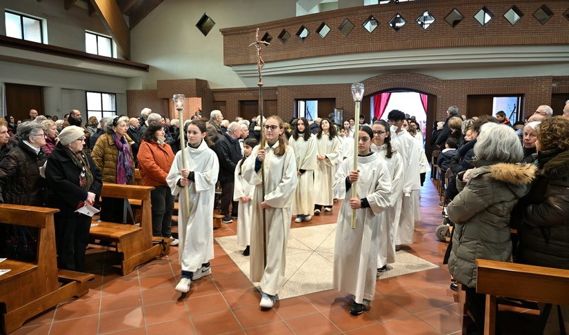 L'ingresso nella Chiesa della Sacra Famiglia di Bettola 