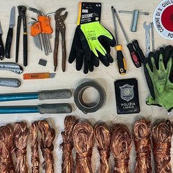 Rame e attrezzi vari sequestrati dalla Polizia Locale 