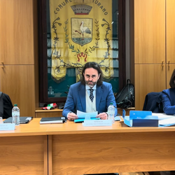 Uno screen shot dallo streaming del Consiglio comunale del 18 febbraio 2026 