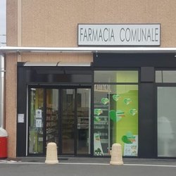 La farmacia comunale 4 presa di mira 
