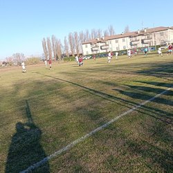 Il campo di calcio Augusto Moretti di Linate 