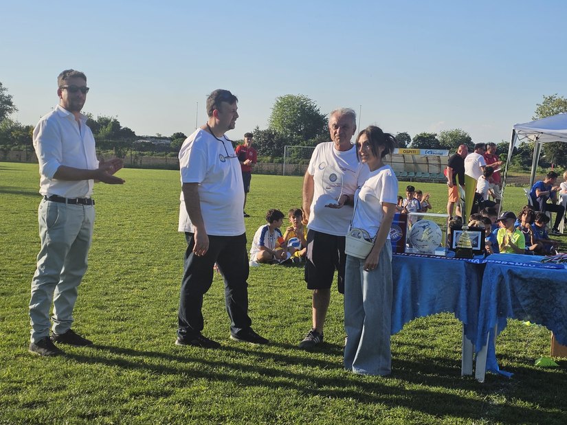 La Pro Peschiera premia la Galleria Borromea 
