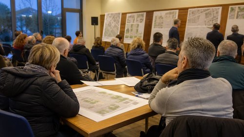 Incontro pubblico su piazza Jannozzi 