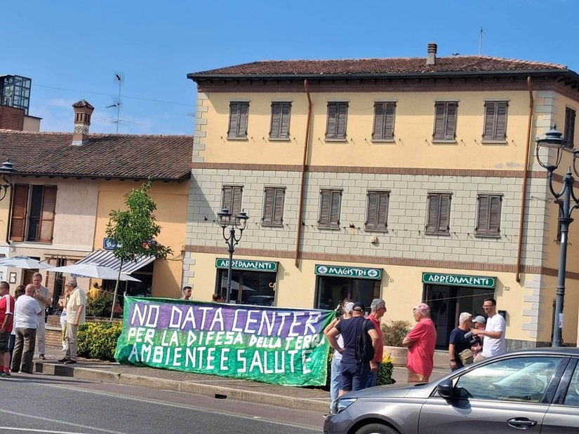 Foto dalla pagina Facebook del Comitato Ciarlasco per la Tutela del Territorio 