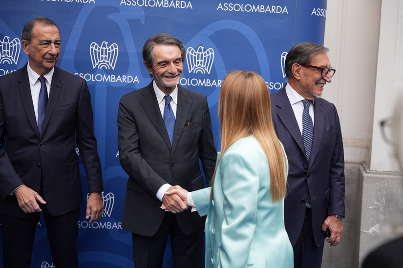 Attilio Fontana e Giorgia Meloni all'Assemblea di Assolombarda 